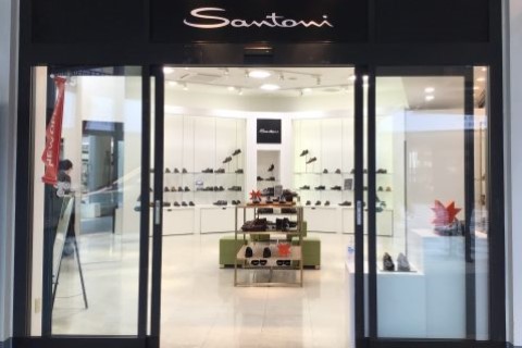 Triatleta Papúa Nueva Guinea Inocente サントーニ 長島店 | 株式会社リーガルコーポレーション REGAL CORPORATION