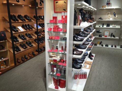 REGAL SHOES ヨドバシ京都店 | 株式会社リーガルコーポレーション