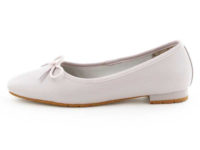 バレエシューズ