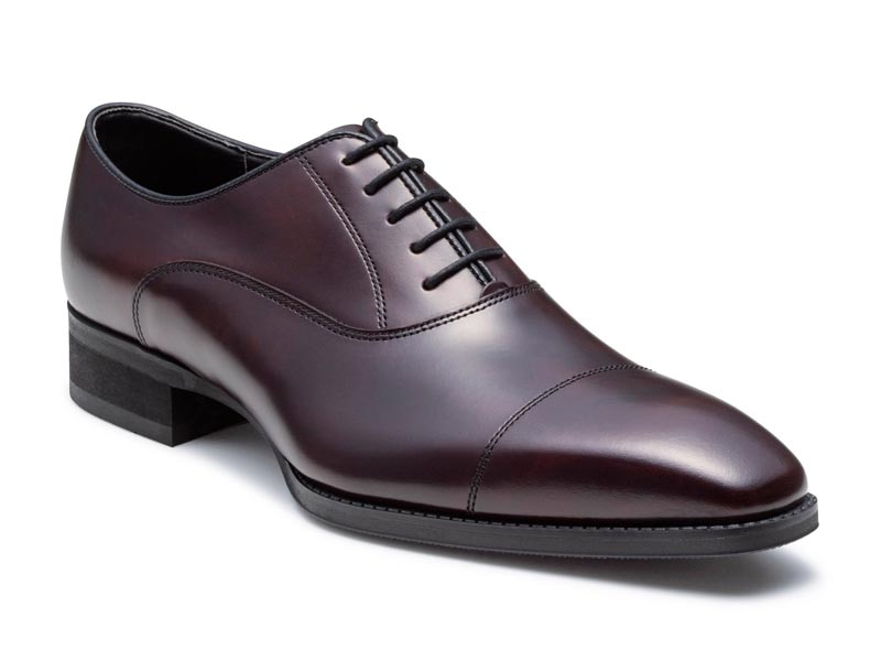 ストレートチップ