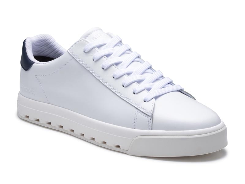 コートスニーカー GORE-TEX SURROUND