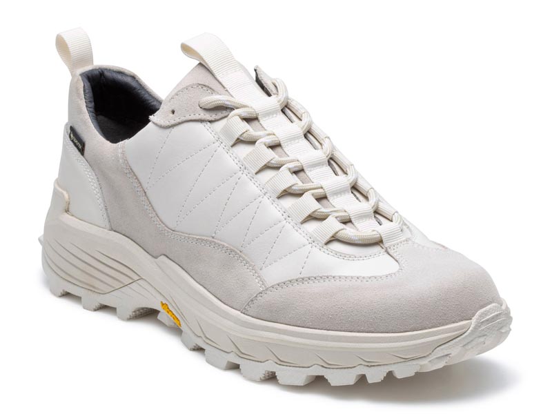 スニーカー GORE-TEX