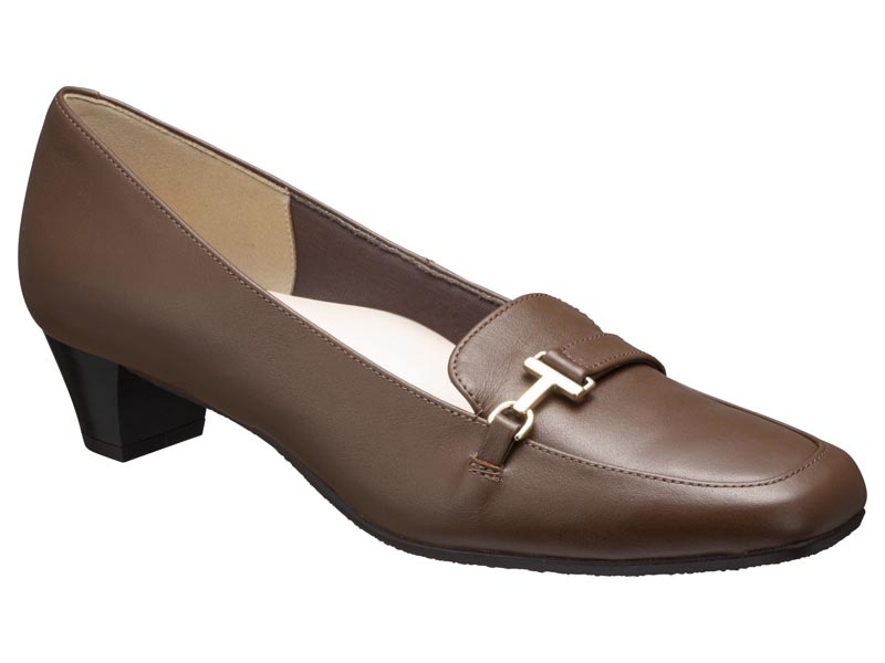 ソフトスクエアトウモカパンプス