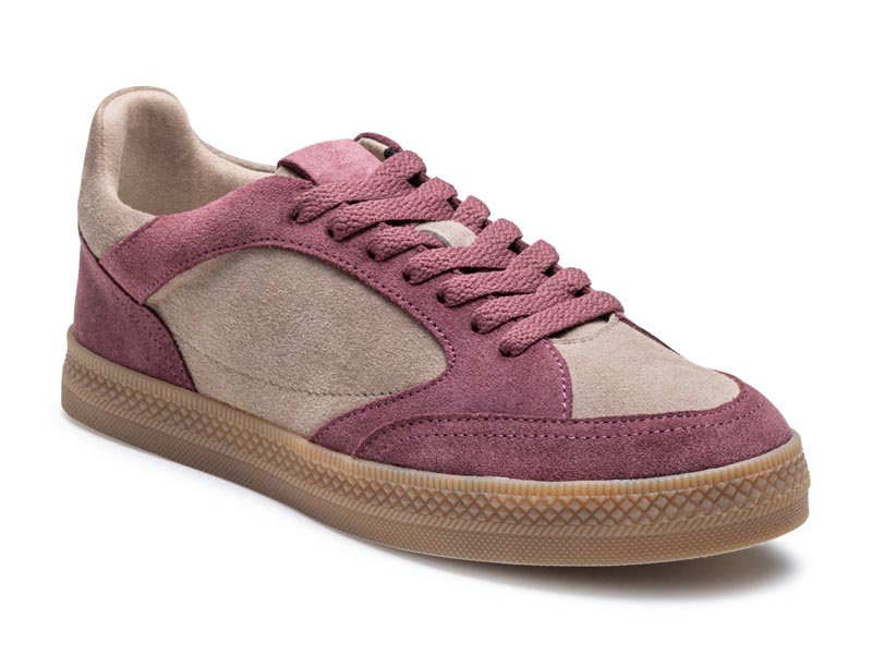 ローテクスニーカー