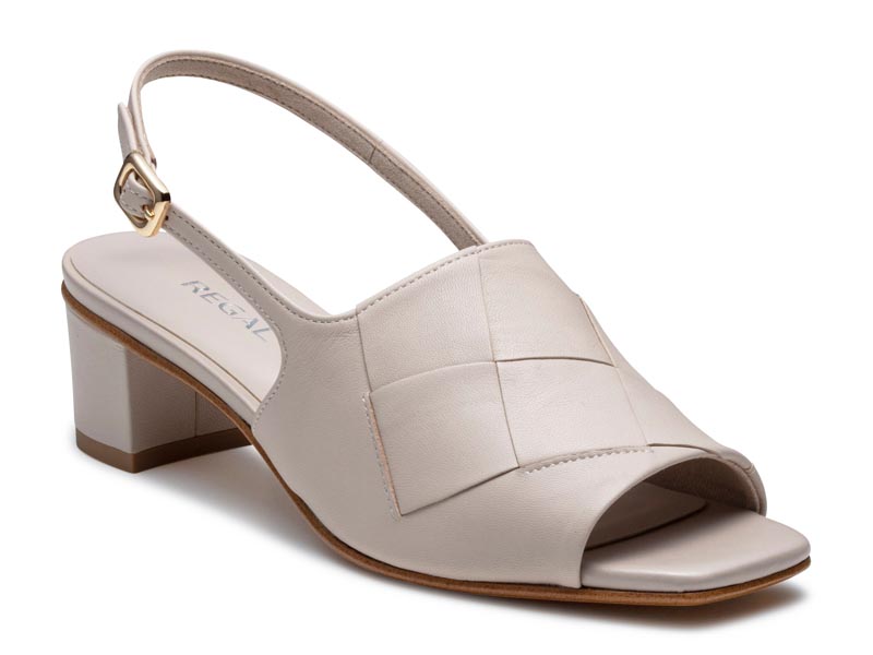 メッシュサンダル