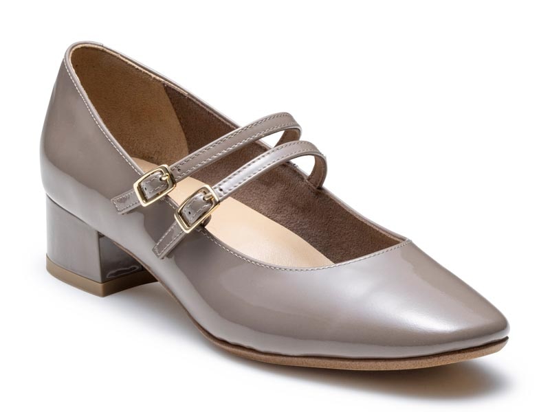 ダブルストラップパンプス