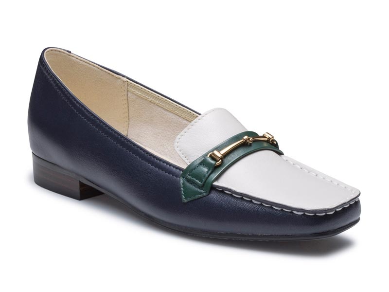 ビット付きモカシンシューズ