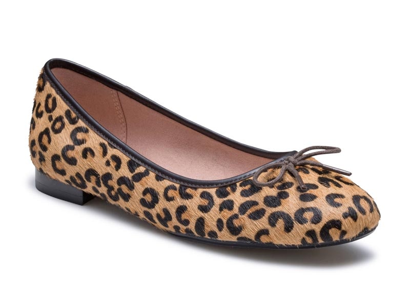 バレエシューズ