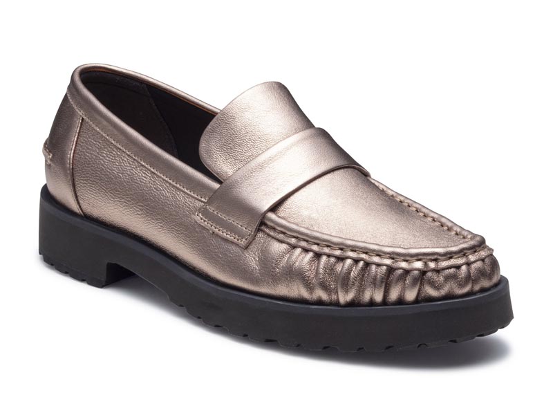 ギャザーローファー