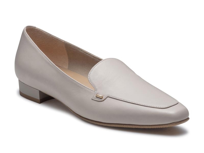 晴雨兼用モカフラットパンプス