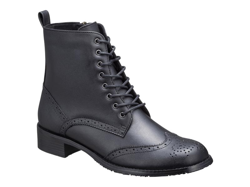 レースアップブーツ