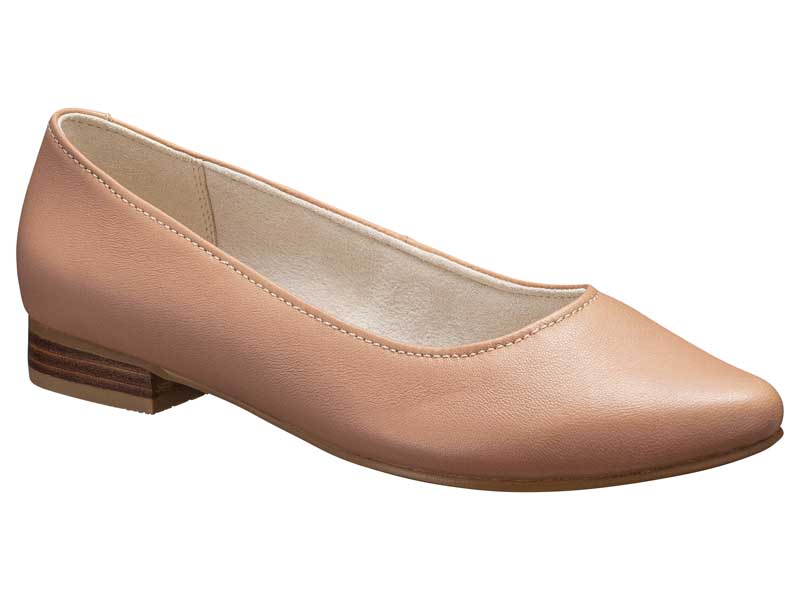 フラットパンプス