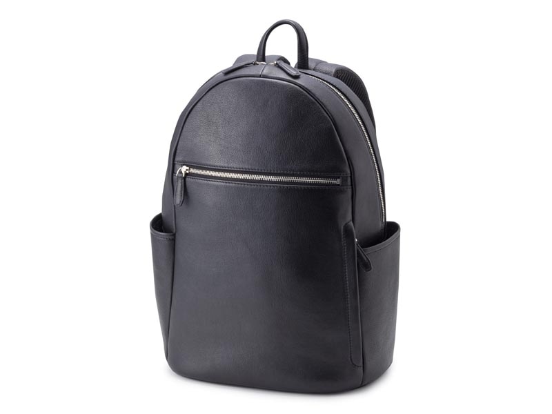 レザーバックパック