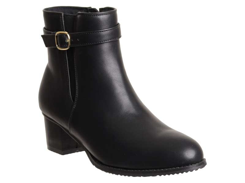 ショートブーツ