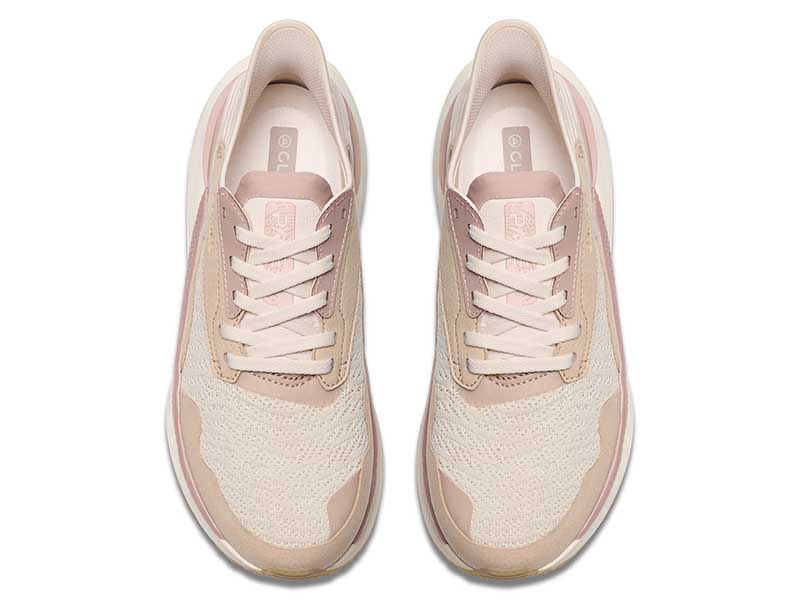 Clarks Pace. クラークスペース