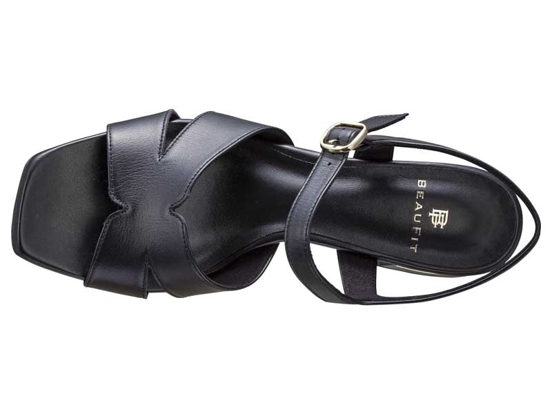 きれいめサンダル