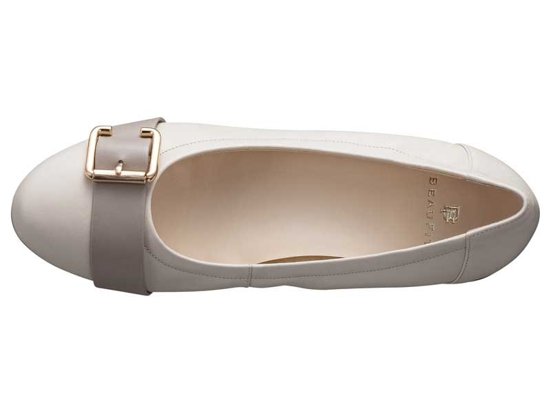 モールドパンプス