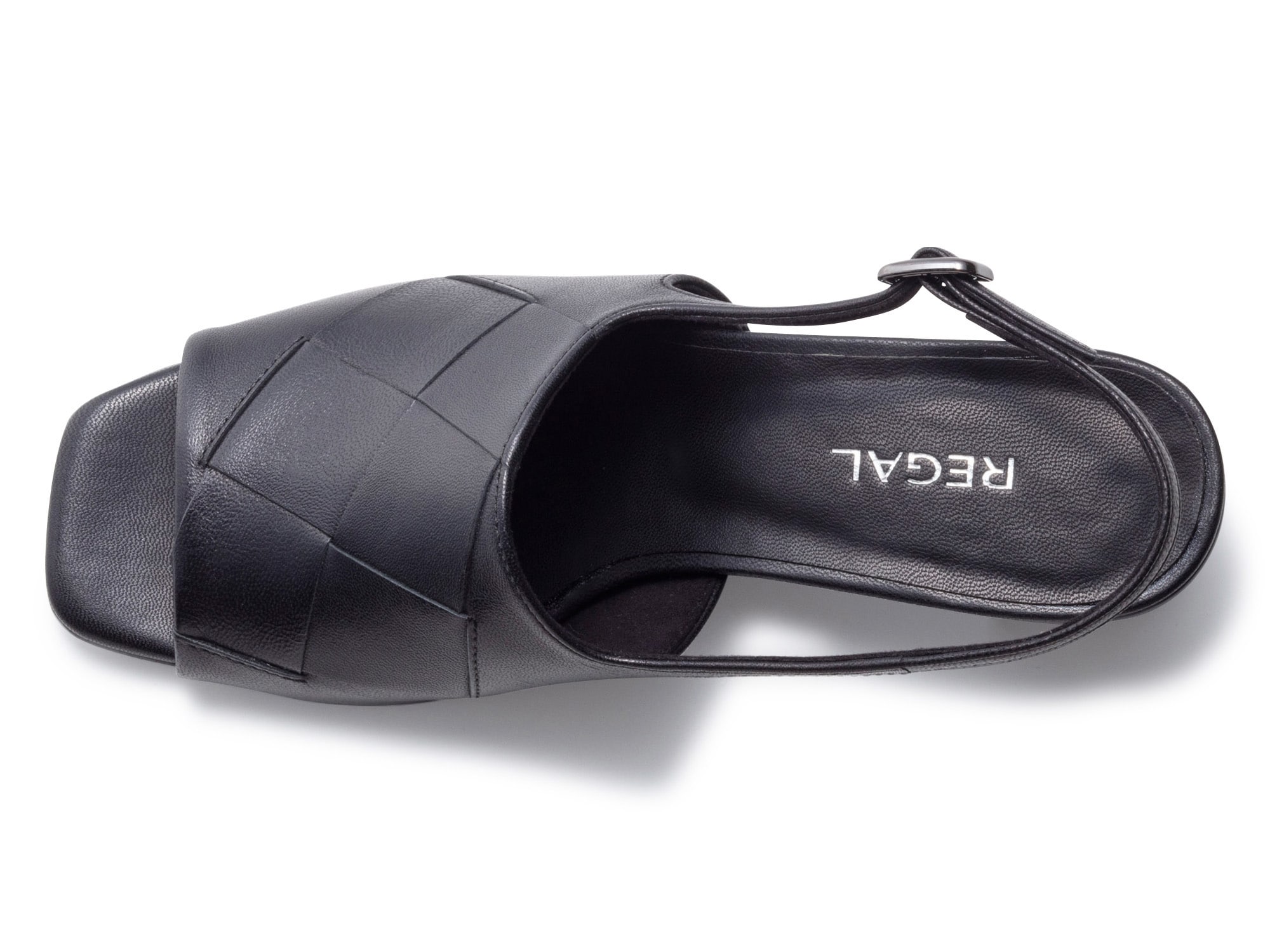 メッシュサンダル