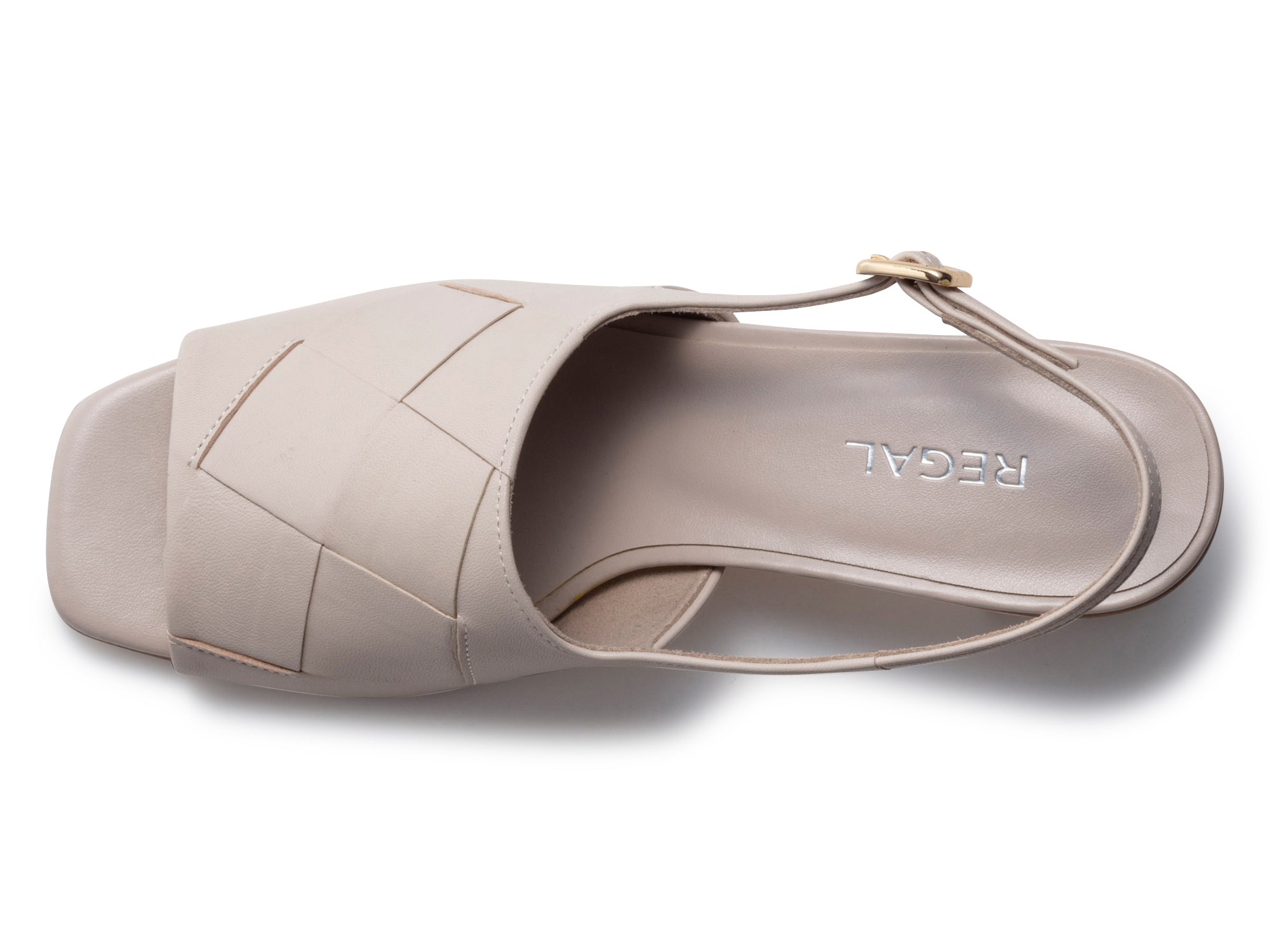 メッシュサンダル