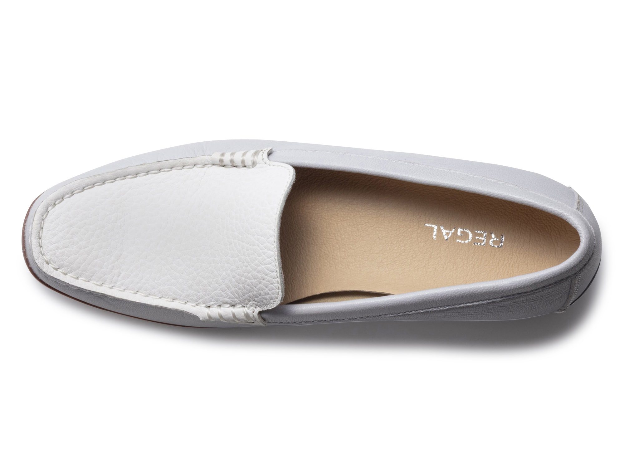 フラットシューズ