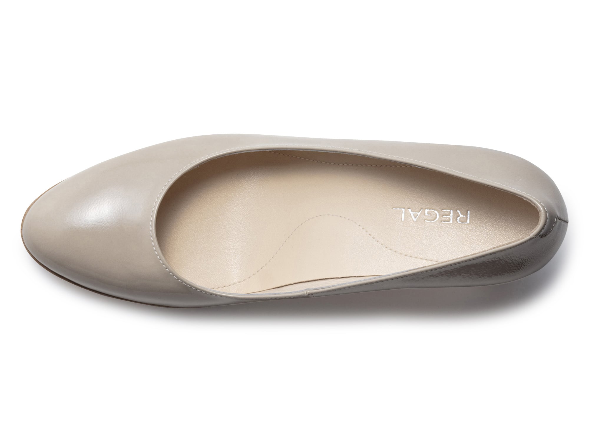 プレーンパンプス