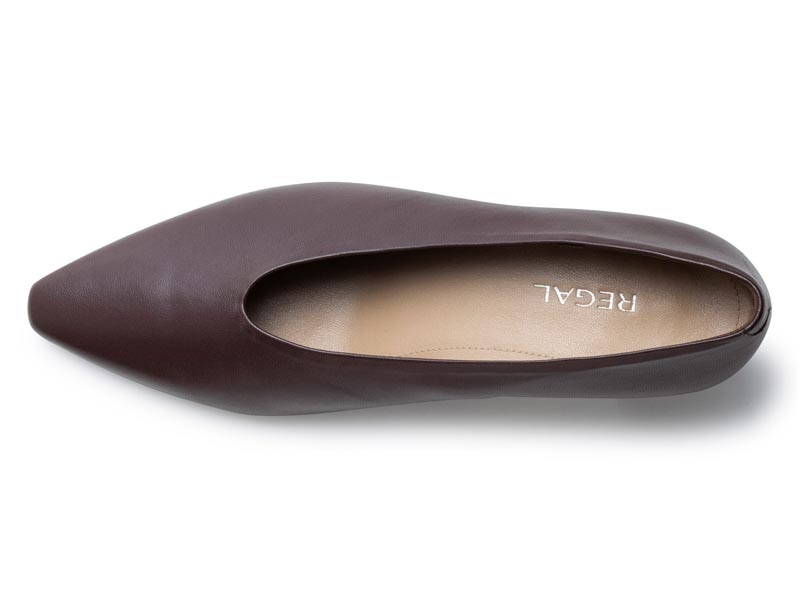 Vカットカバードパンプス