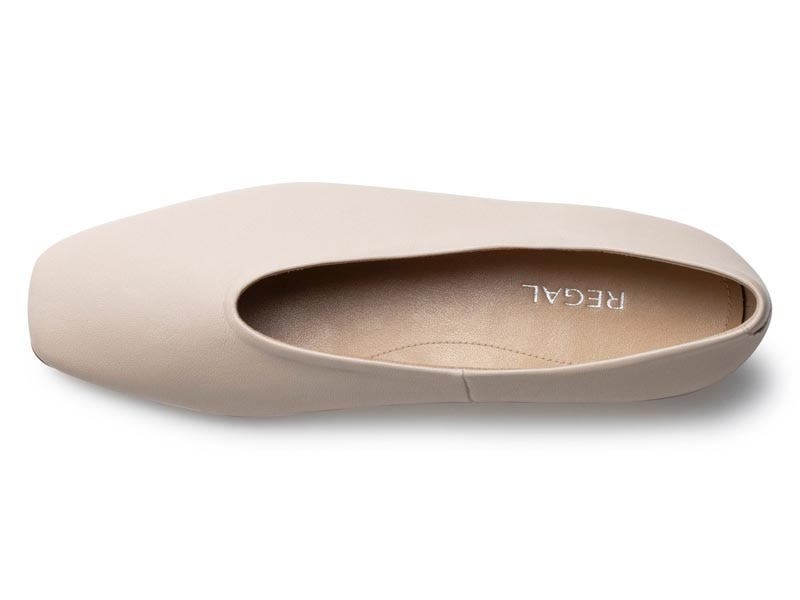 スクエアトウフラットシューズ