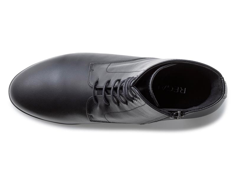 レースアップブーツ