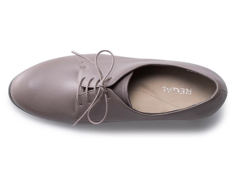 レースアップシューズ