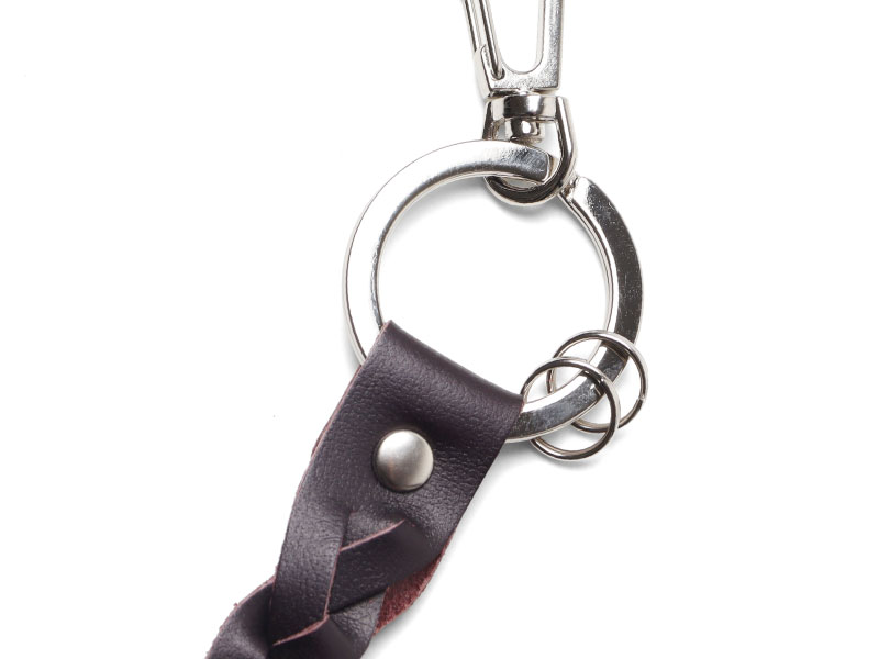 残革を使ったキーリング