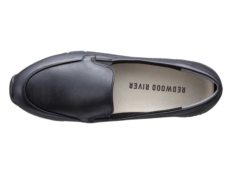 フラットシューズ