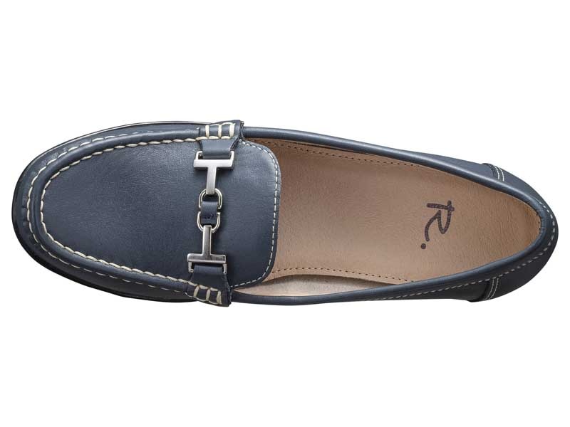 ビット付きフラットシューズ