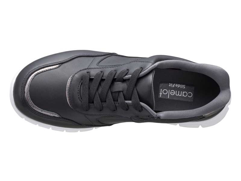 レースアップスニーカー