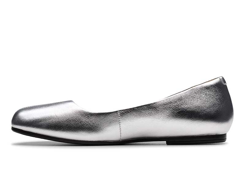 Livia Lily リビアリリー