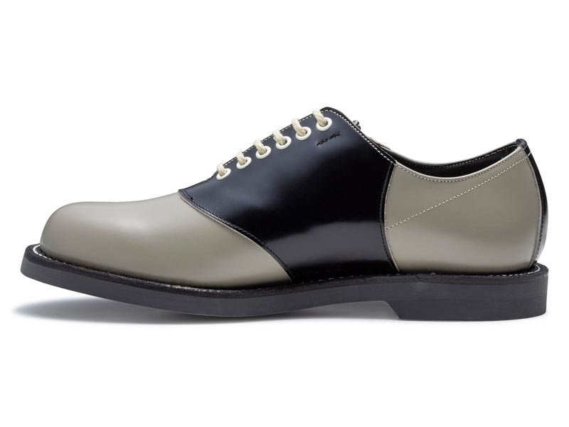 サドルシューズ