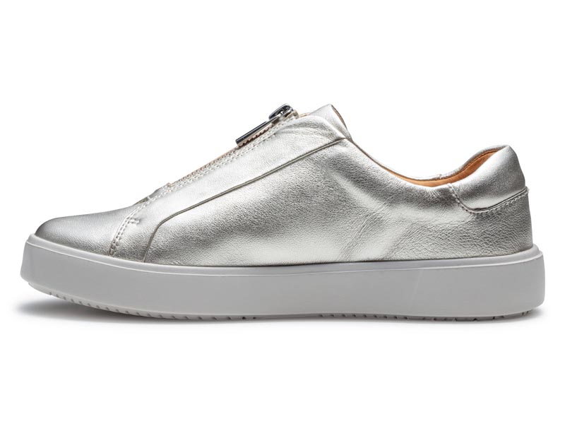 センタージップスニーカー