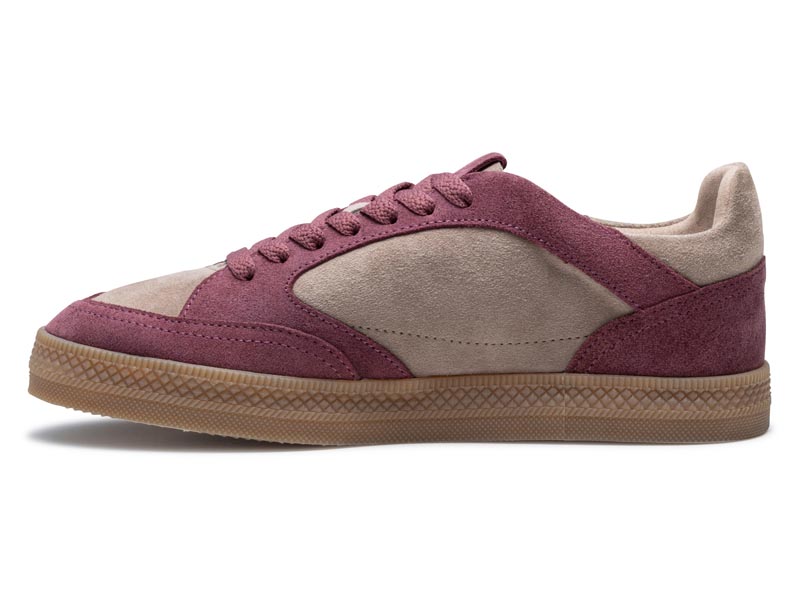 ローテクスニーカー