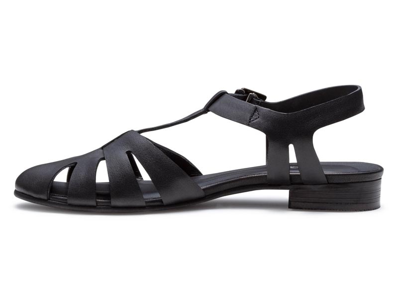 グルカサンダル