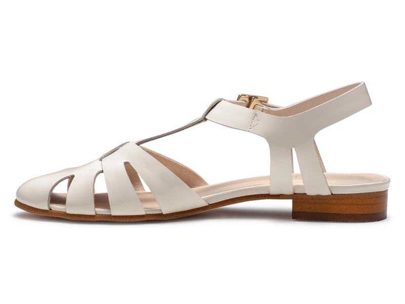 グルカサンダル