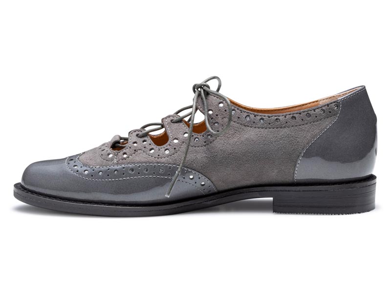 ギリーシューズ