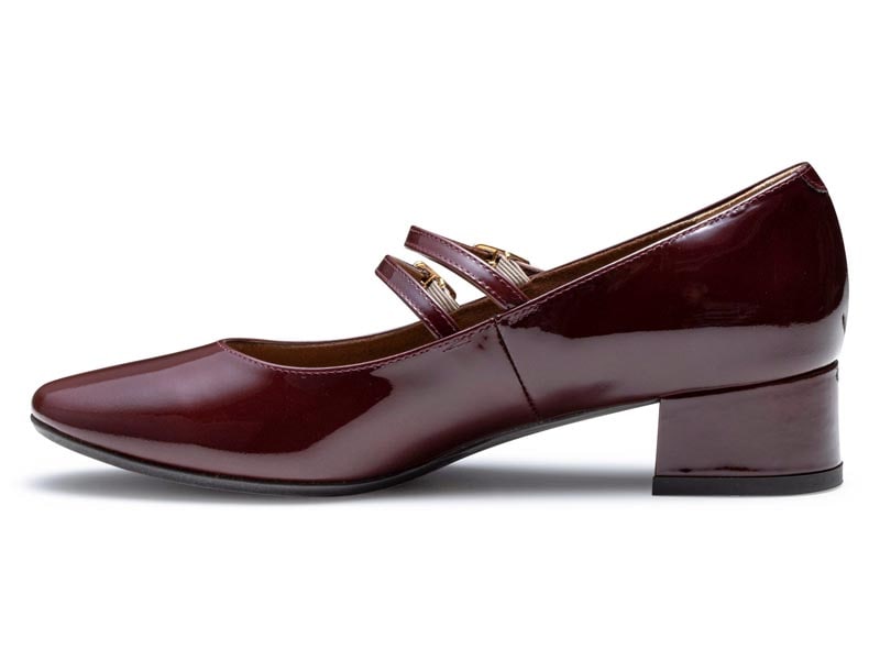 ダブルストラップパンプス