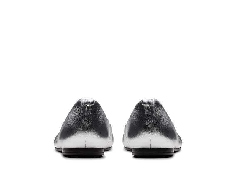 Livia Lily リビアリリー