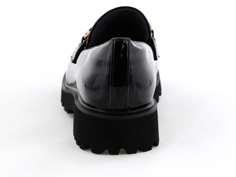 トラックソールレインローファー