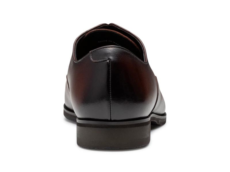 ストレートチップ