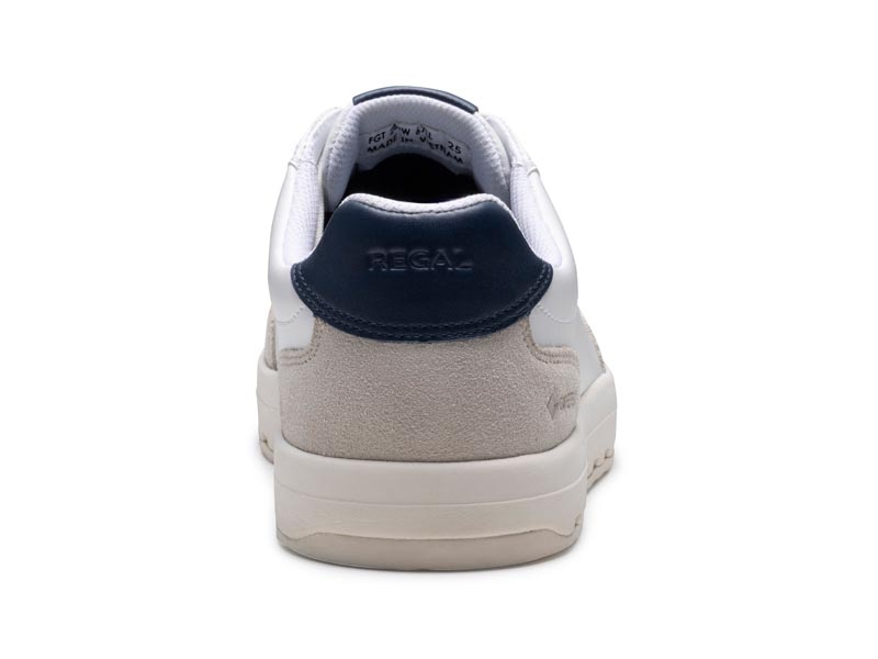 スニーカー GORE-TEX SURROUND