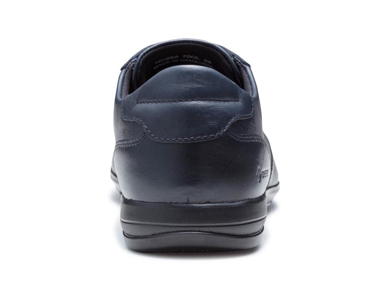 レースアップレザースニーカー(GORE-TEX フットウェア)