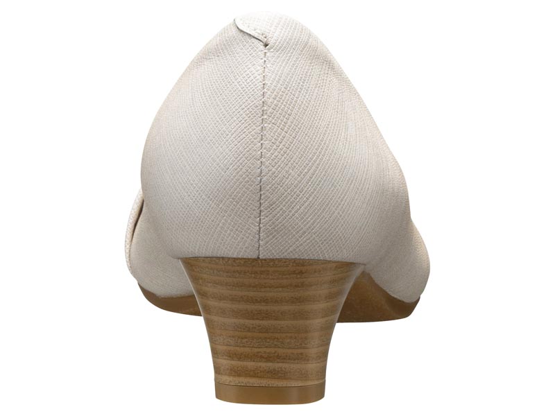 ラウンドトウデザインパンプス