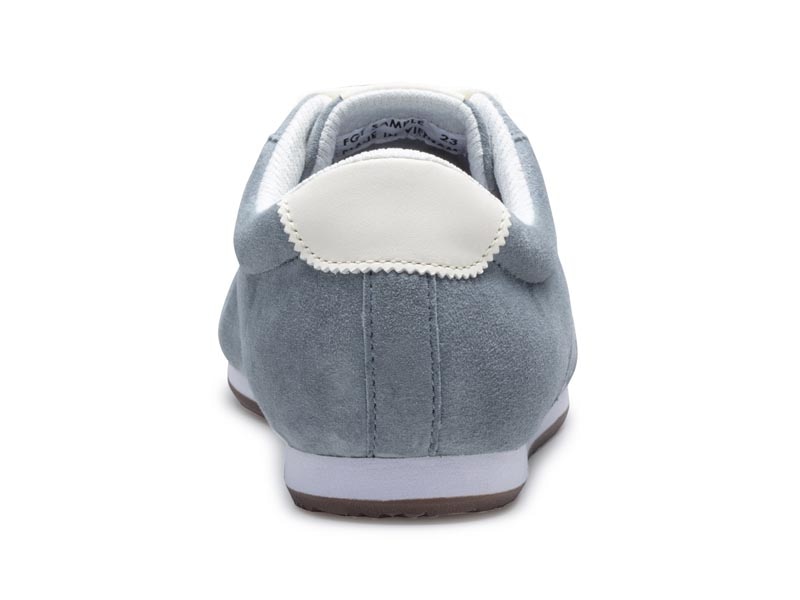 ローテクスニーカー