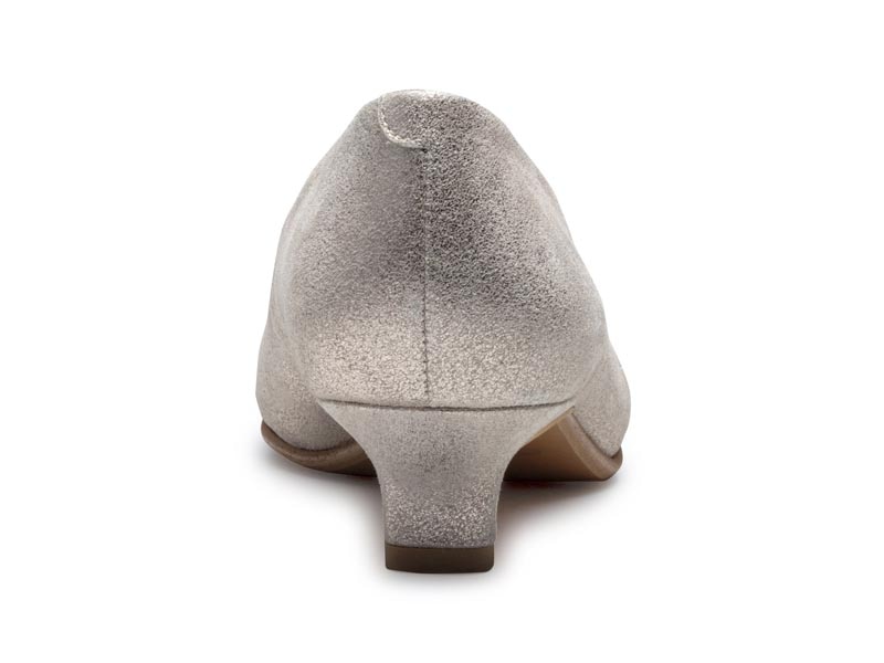 ローヒールパンプス