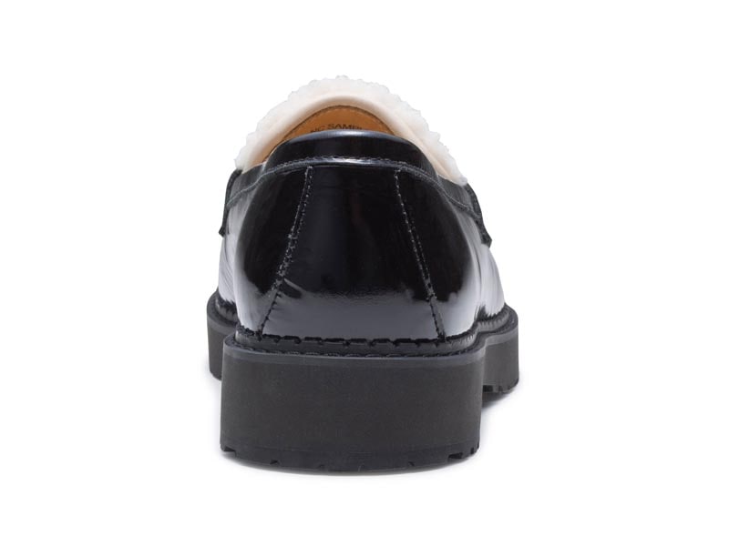 ラギットソールローファー